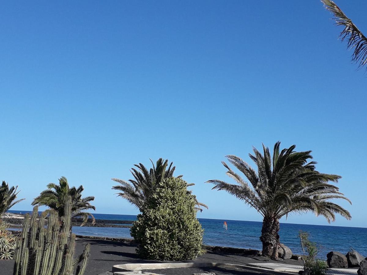 Sunny Self-Catering Apartment Costa Teguise, Lanzarote, Spain Exterior foto