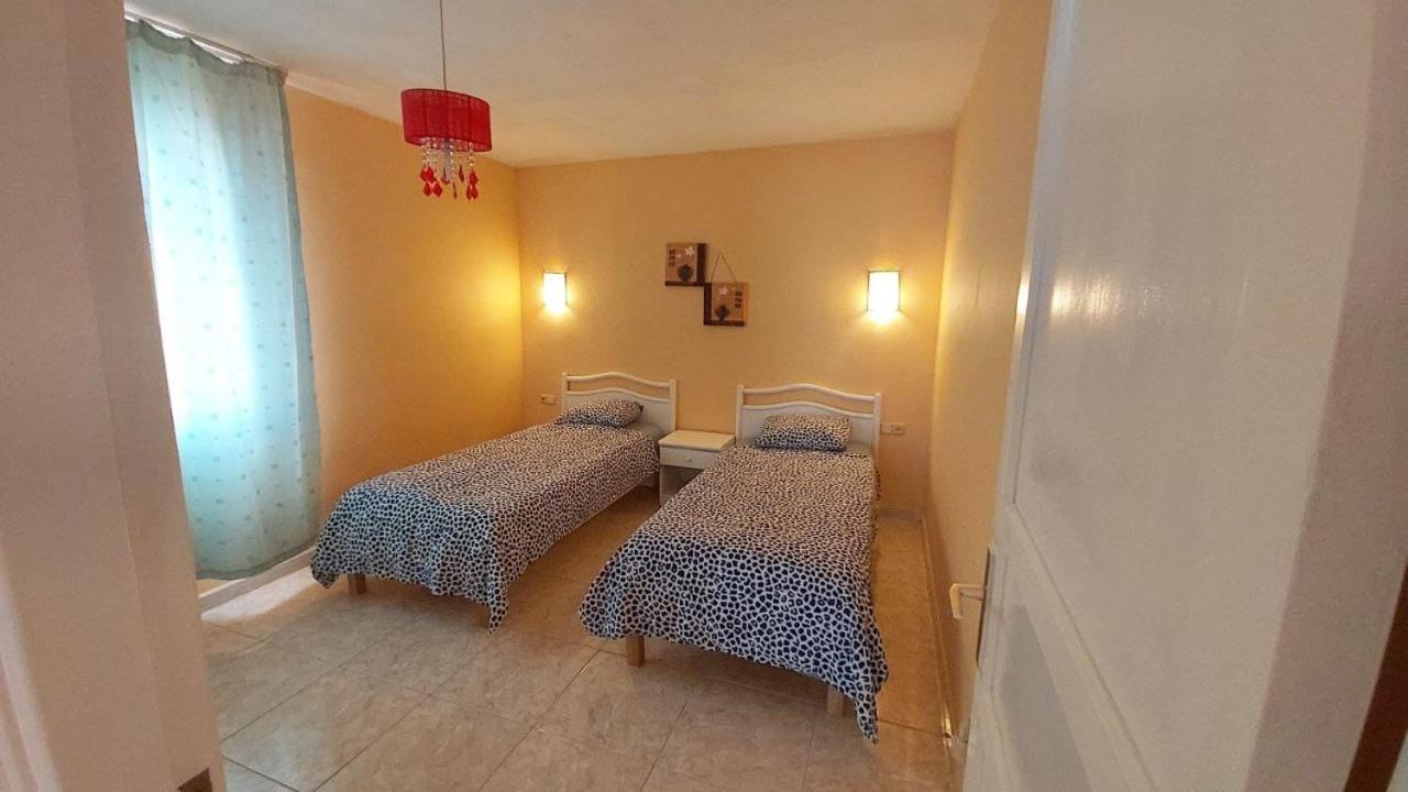 Sunny Self-Catering Apartment Costa Teguise, Lanzarote, Spain Exterior foto