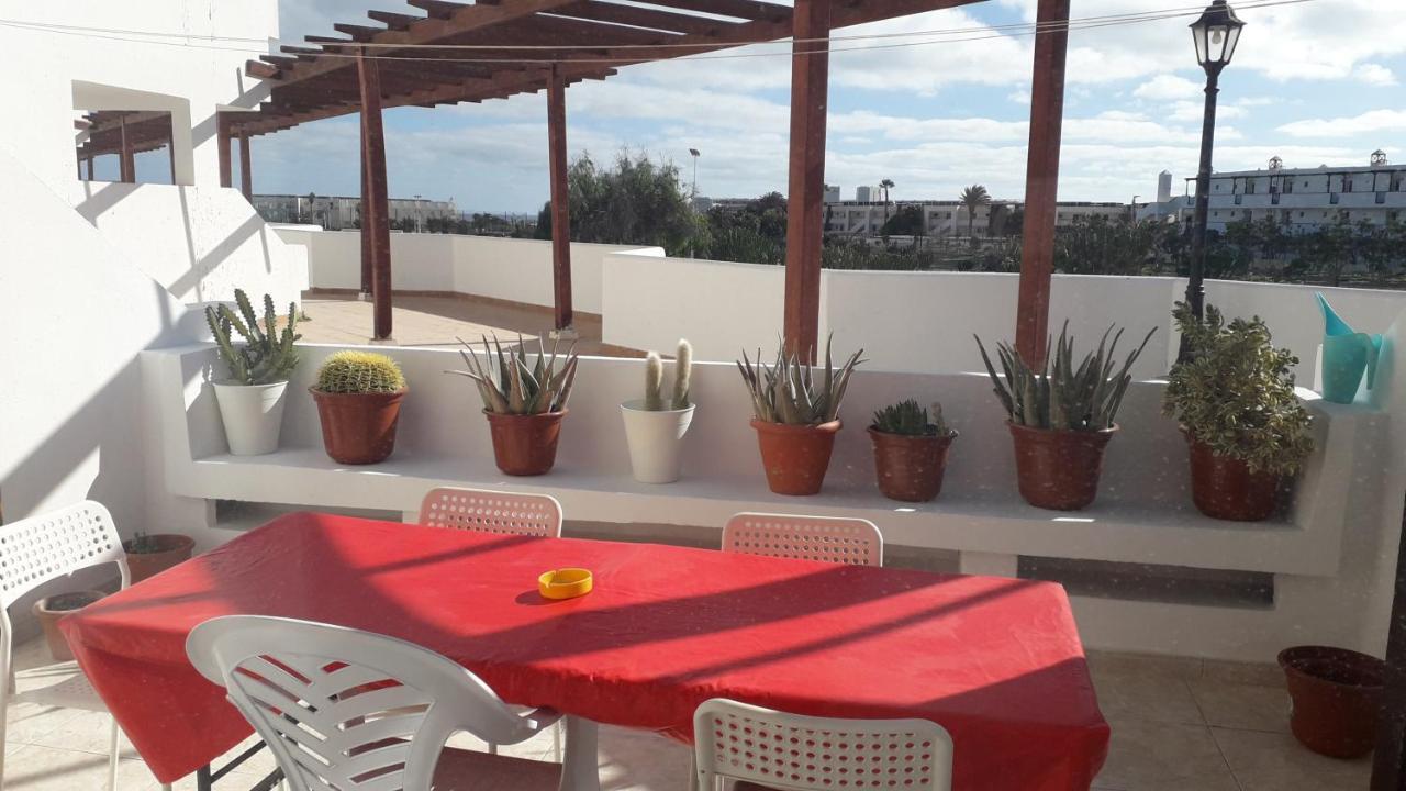 Sunny Self-Catering Apartment Costa Teguise, Lanzarote, Spain Exterior foto